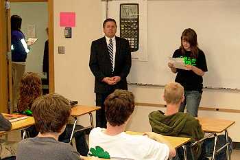 Justice Crothers gets an introduction before speaking to a high school class