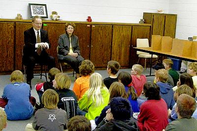 Justice Sandstrom and Justice Kapsner talk to elementary school students about the role of the North Dakota Supreme Court