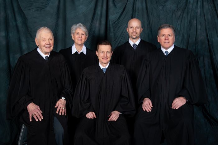 Majority Of U S Supreme Court Justices Are Millionaires Center For Public Integrity